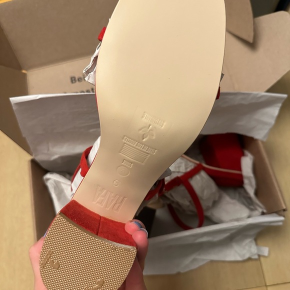 Reformation Rafa Simple Sandal - Never worn NWT - Picture 2 of 5